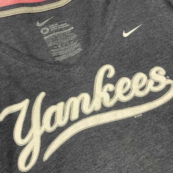 Nike Yankees 2012 Baseball Longsleeve V-NeckSlim Fit Shirt Size Medium - Picture 4 of 6